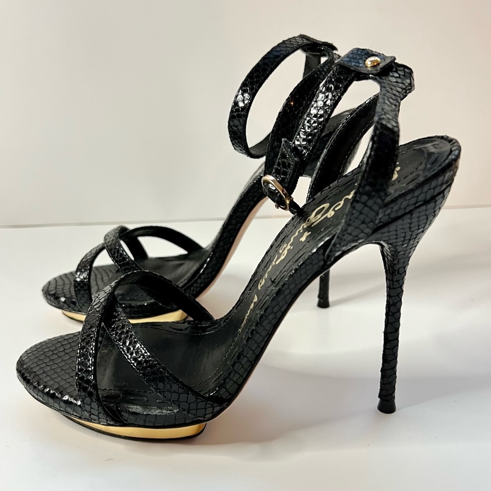 Alice + Olivia Black Snakeskin Print Ankle Strap Stilettos Size 36.5